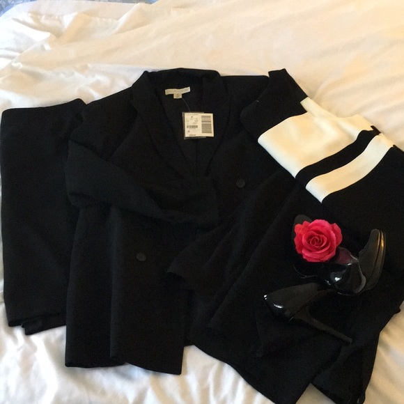 Casual Corner Jackets & Blazers - Brand New Vintage Causal Corner Suit